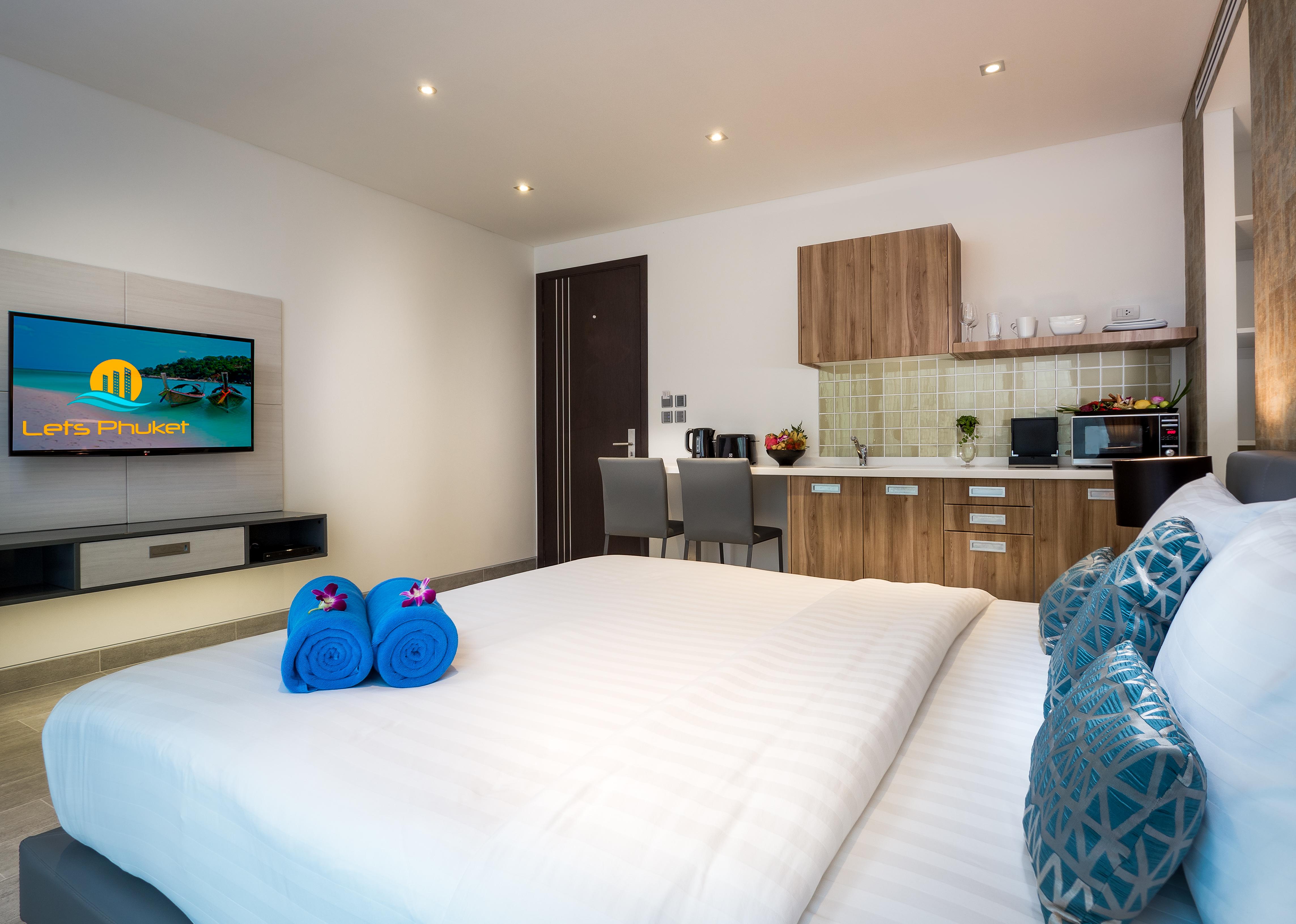 Lets Phuket Twin Sands Resort & Spa-Sha Extra Plus Bagian luar foto