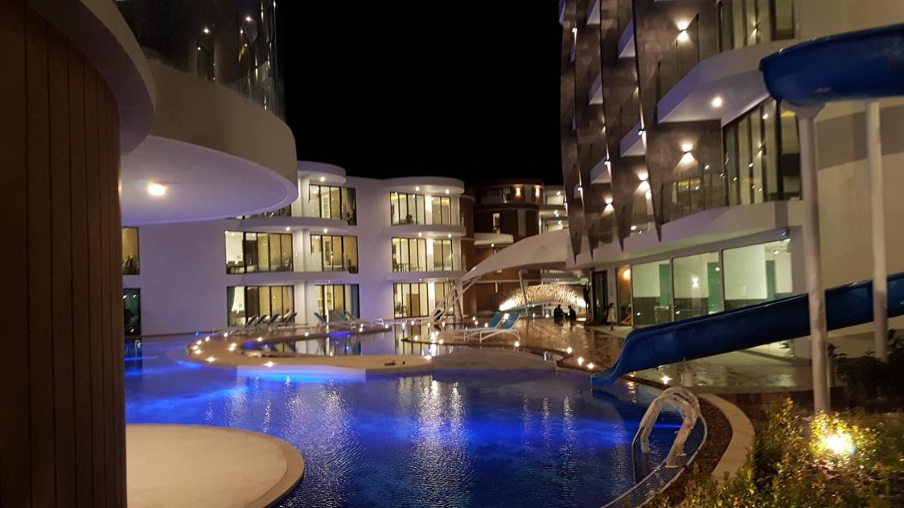 Lets Phuket Twin Sands Resort & Spa-Sha Extra Plus Bagian luar foto